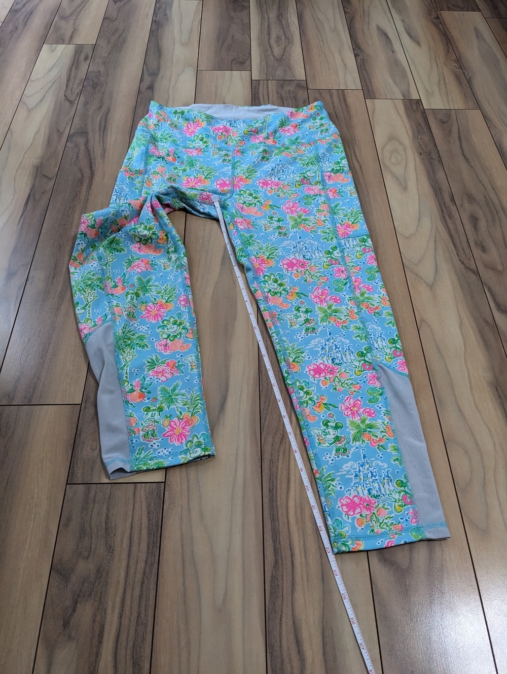 GUC! Lilly Pulitzer X Disney Weekender High Rise Legging Blue Ibiza Size L - Picture 6 of 16